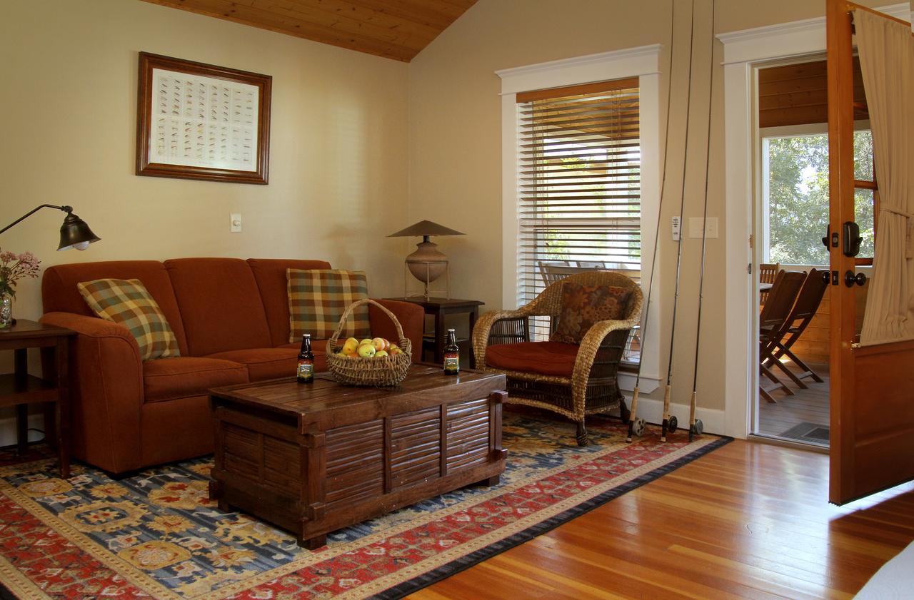 Coho Cottages Willow Creek Luaran gambar