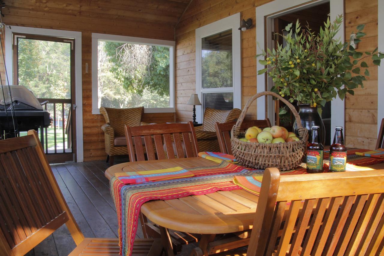 Coho Cottages Willow Creek Luaran gambar