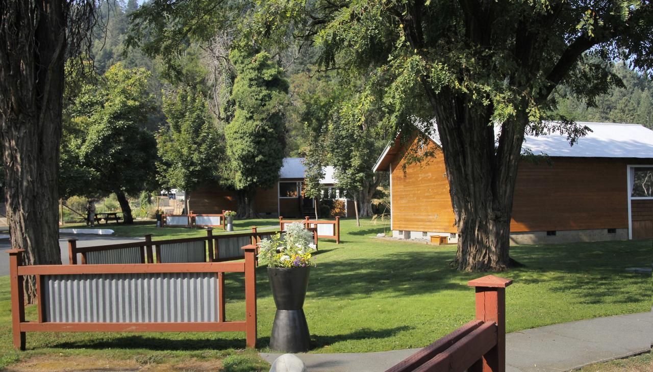 Coho Cottages Willow Creek Luaran gambar